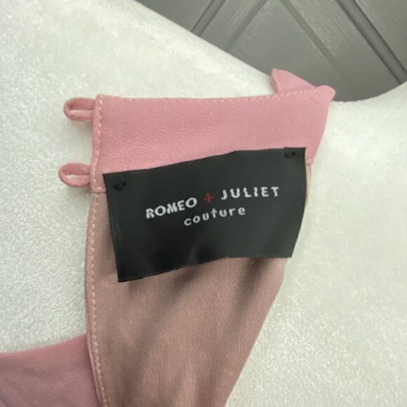 Romeo + Juliet Couture blush, slinky dress - Picture 6 of 7